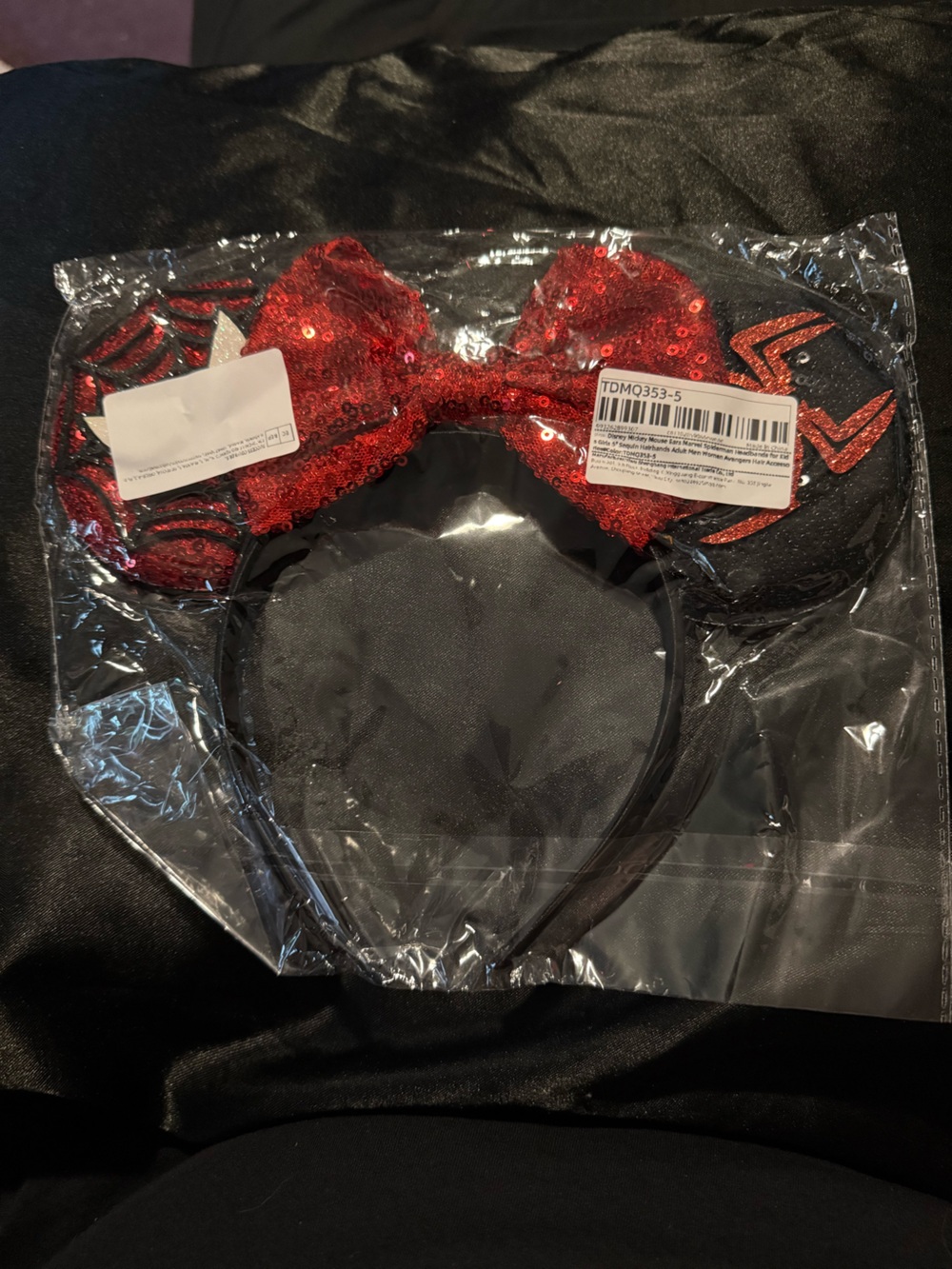 Spider-Man Mickey Ears - Picture 2 of 7